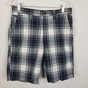 Sonoma Lifestyles Blue and White Plaid Shorts‎ Size 30